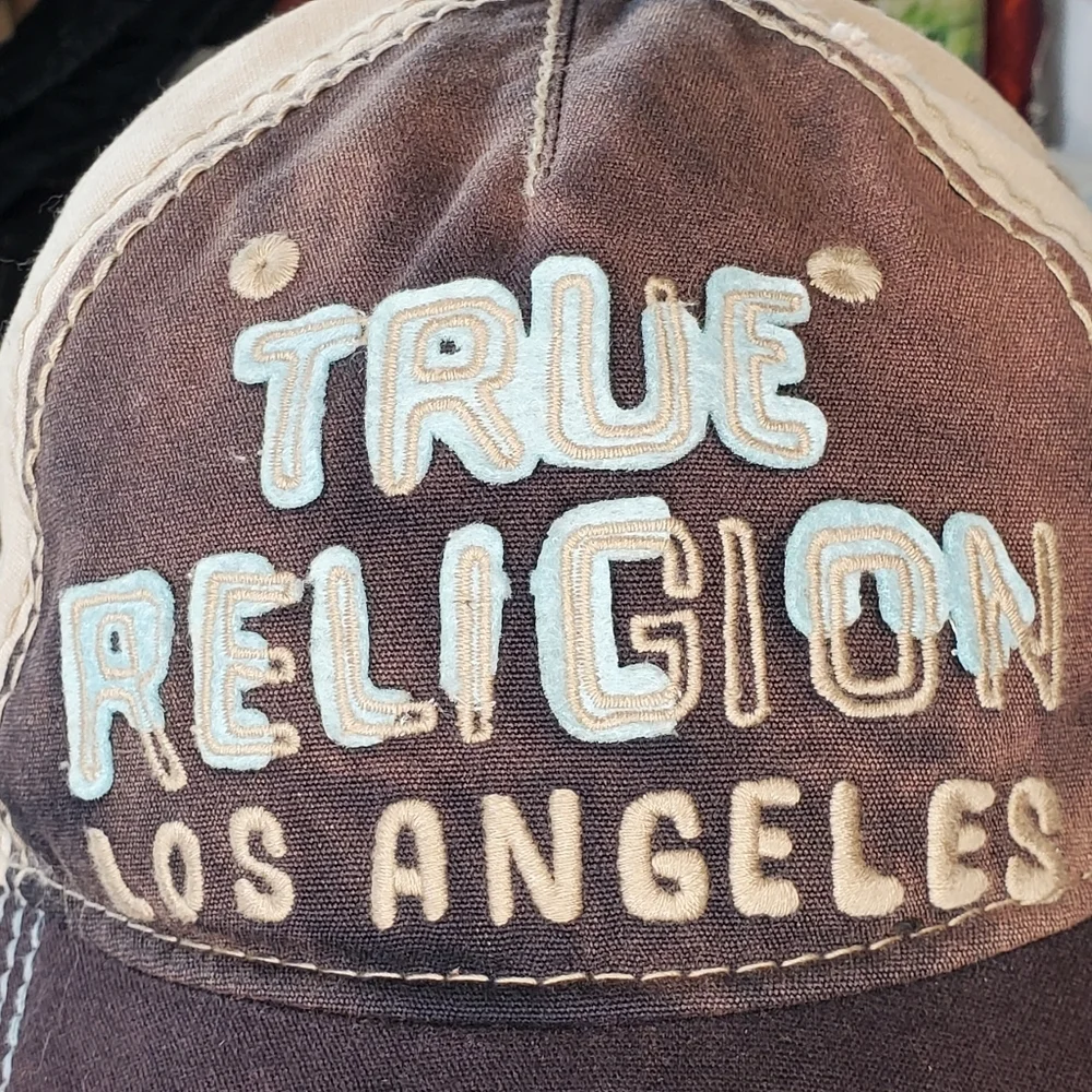 Vintage Y2K True Religion Distressed Los‎ Angeles CA Gray Khaki Embroidered